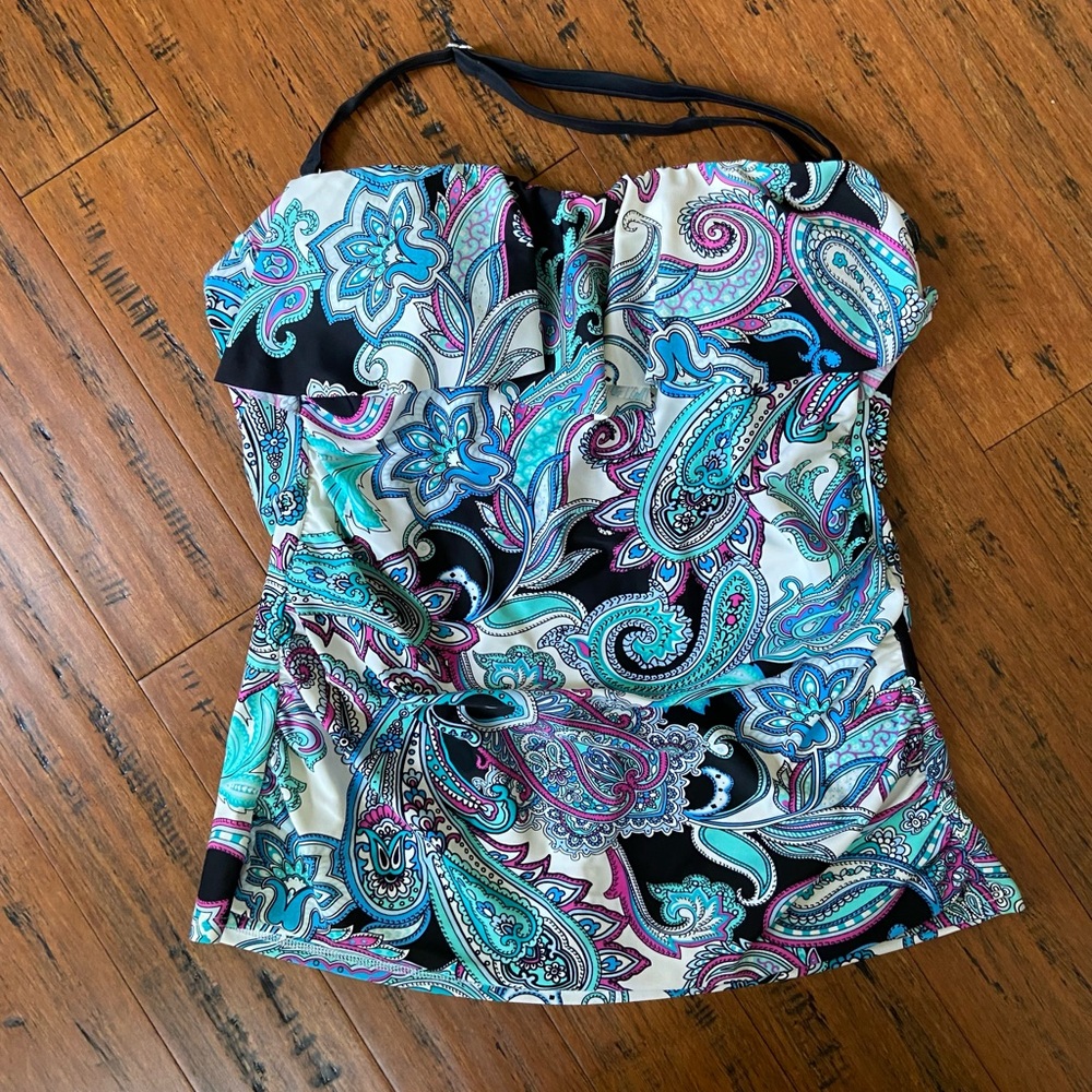 St John’s Bay Tankini Top